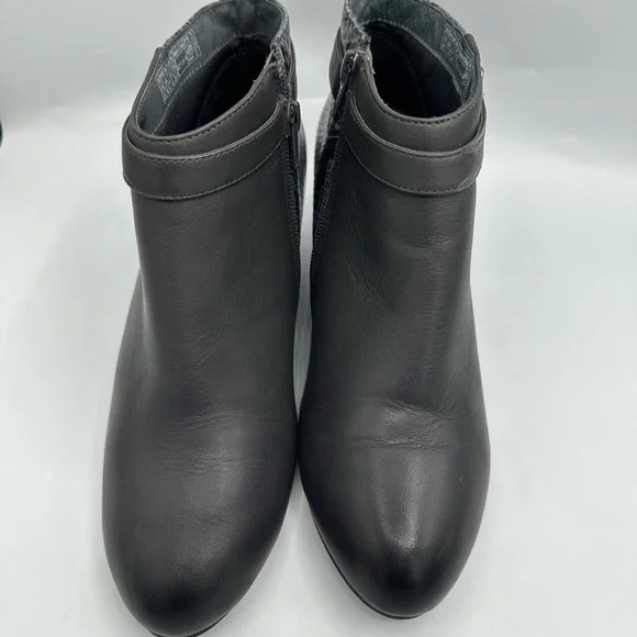 Vionic Boots Womens 8.5 Shasta Ankle Bootie Gray Snake Print Wedge Heels - Picture 5 of 12